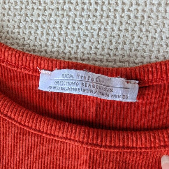 *2/$20* ZARA Tomato Red Cropped Tank Top, Size M - Picture 4 of 7